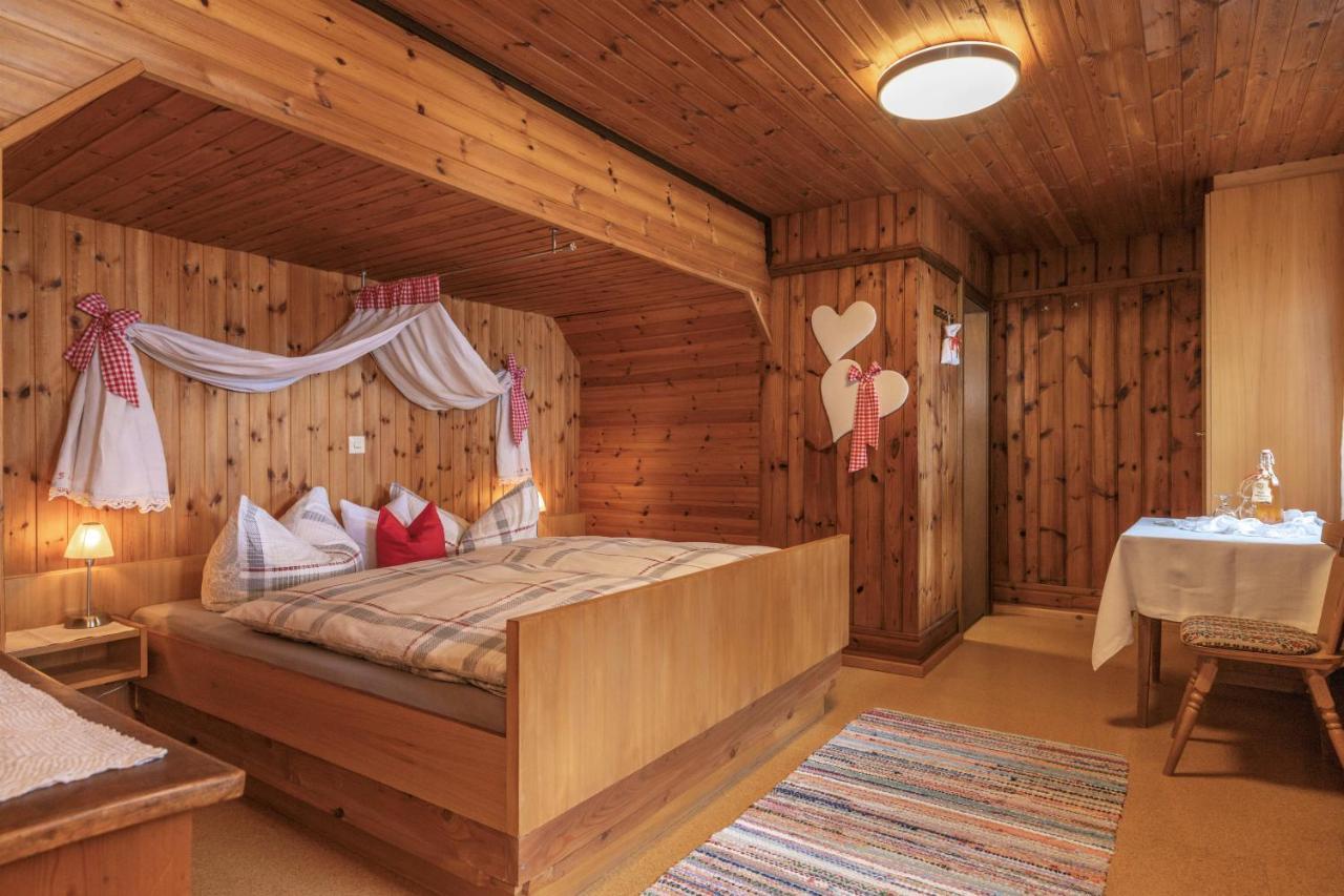 Pension Bauernhof Baumgartner Stanahof Fresach Exteriér fotografie