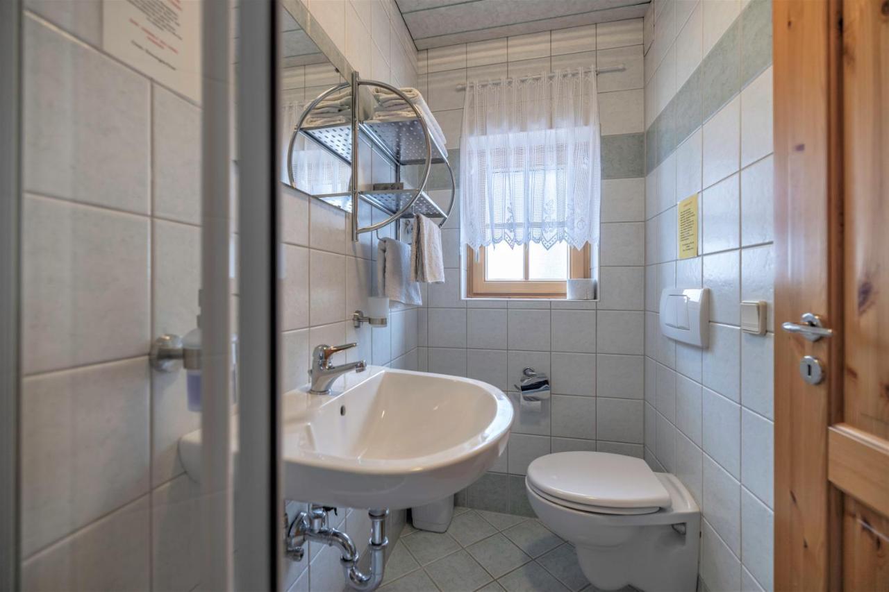 Pension Bauernhof Baumgartner Stanahof Fresach Exteriér fotografie