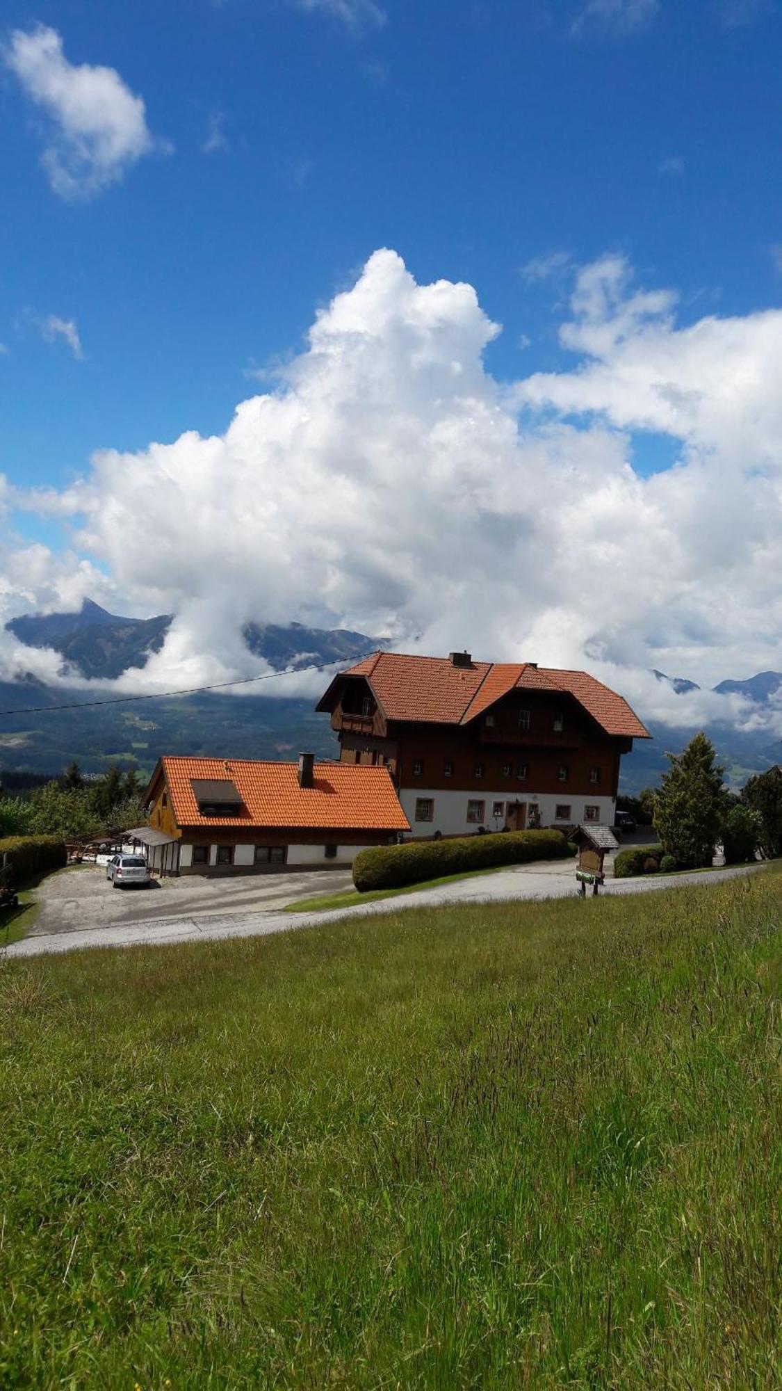 Pension Bauernhof Baumgartner Stanahof Fresach Exteriér fotografie